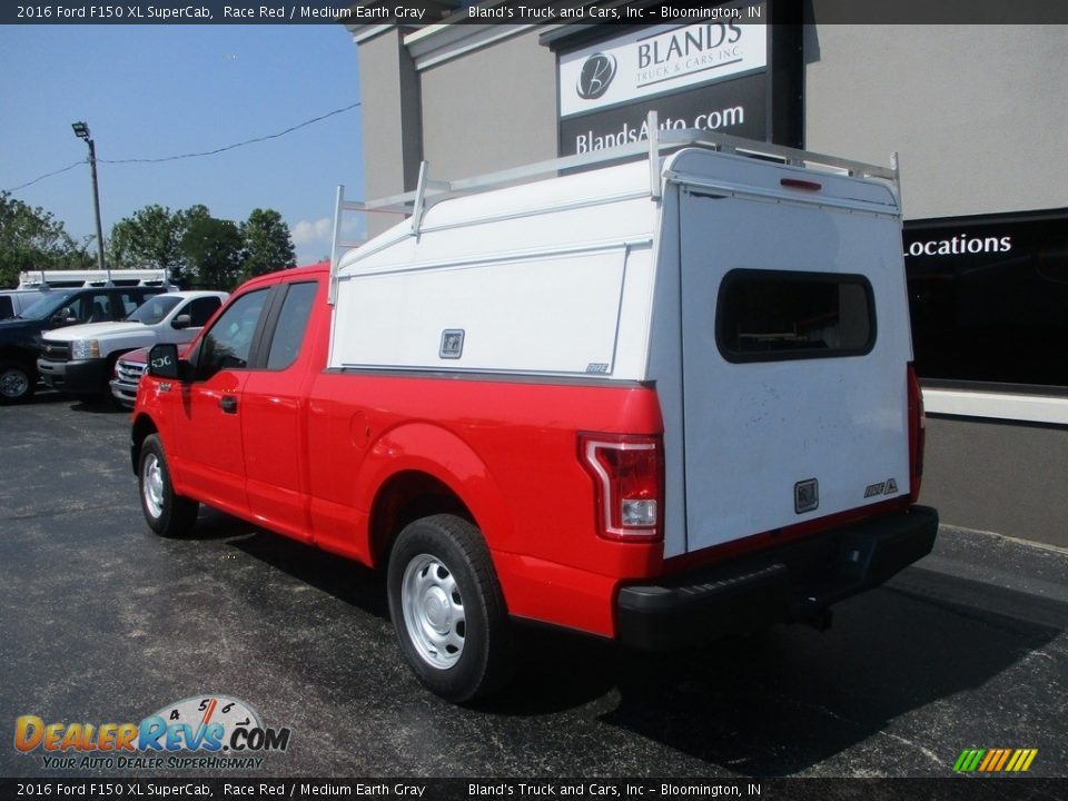 2016 Ford F150 XL SuperCab Race Red / Medium Earth Gray Photo #3