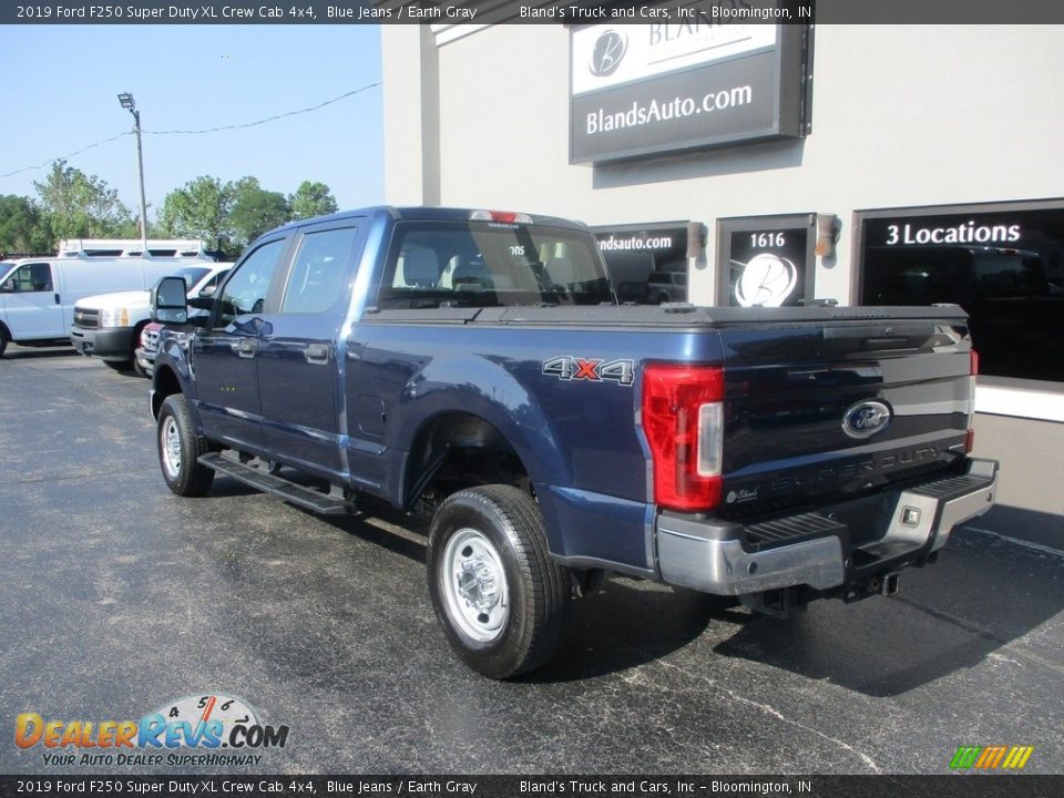 2019 Ford F250 Super Duty XL Crew Cab 4x4 Blue Jeans / Earth Gray Photo #3