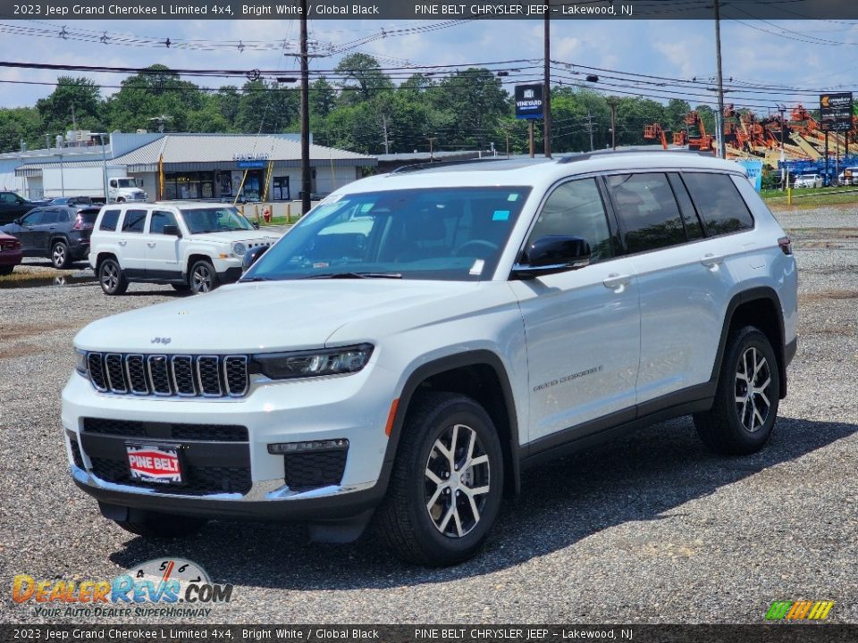 2023 Jeep Grand Cherokee L Limited 4x4 Bright White / Global Black Photo #1