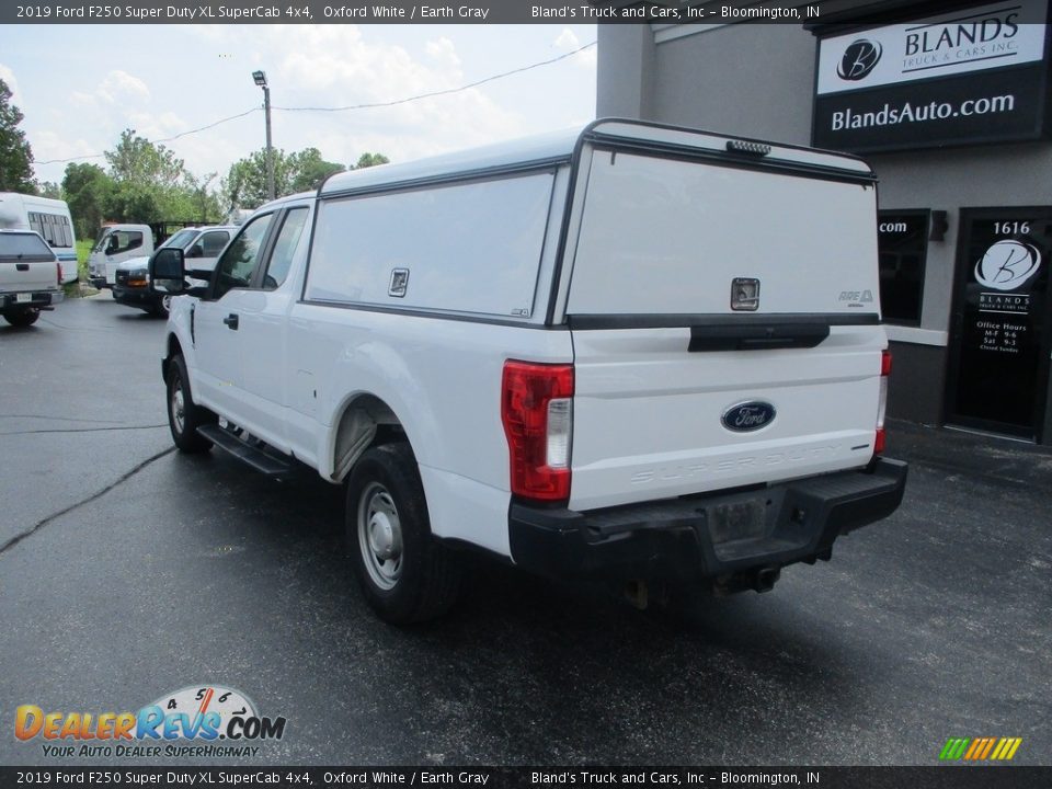 2019 Ford F250 Super Duty XL SuperCab 4x4 Oxford White / Earth Gray Photo #3