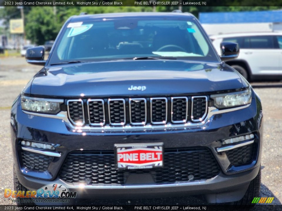 2023 Jeep Grand Cherokee Limited 4x4 Midnight Sky / Global Black Photo #2