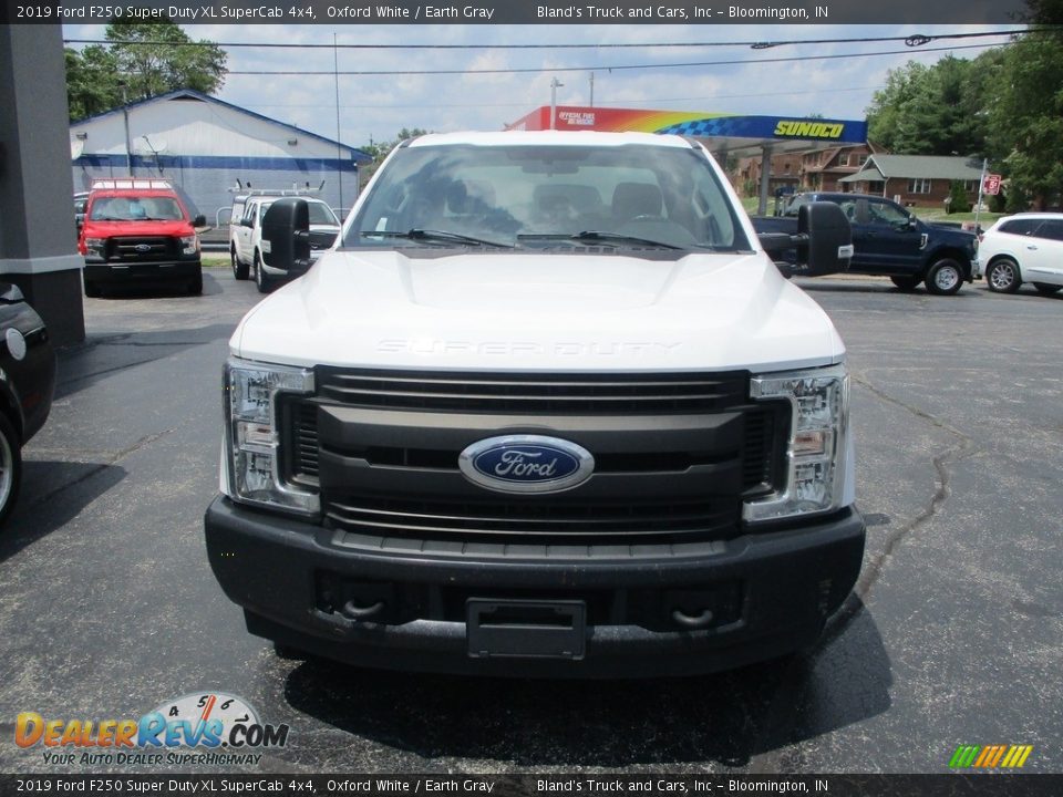 2019 Ford F250 Super Duty XL SuperCab 4x4 Oxford White / Earth Gray Photo #23