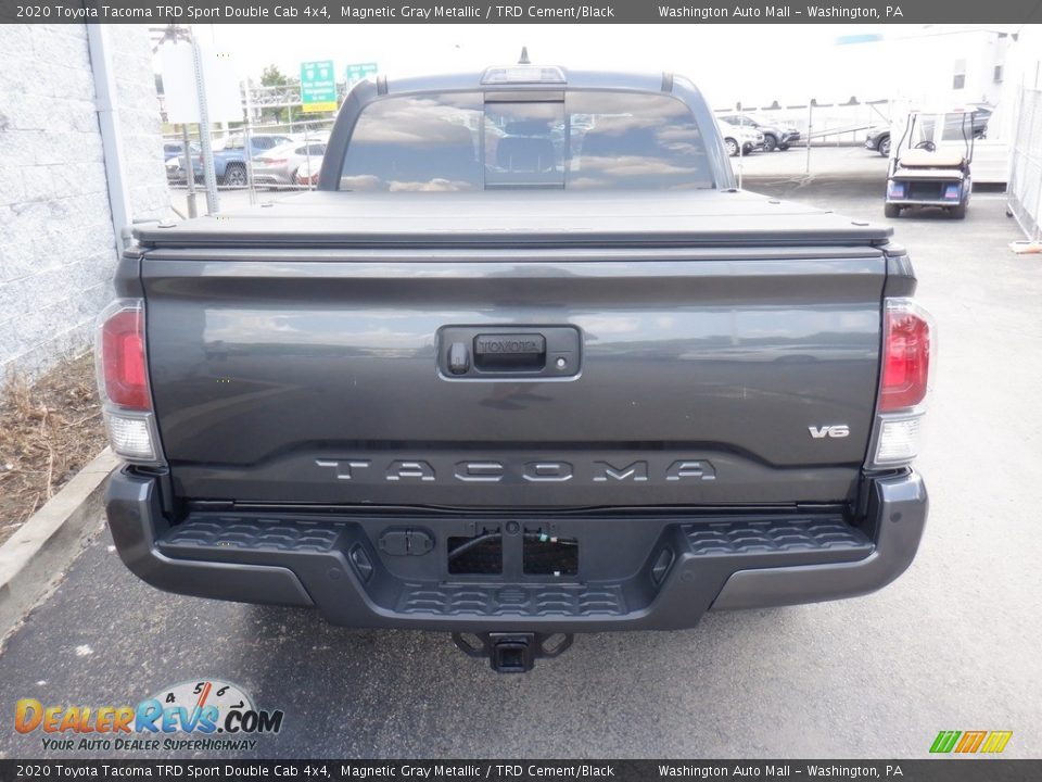 2020 Toyota Tacoma TRD Sport Double Cab 4x4 Magnetic Gray Metallic / TRD Cement/Black Photo #10