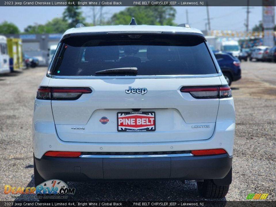 2023 Jeep Grand Cherokee L Limited 4x4 Bright White / Global Black Photo #6