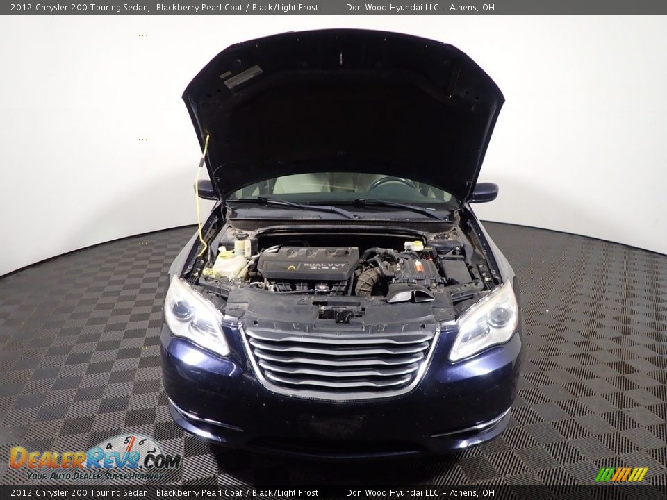 2012 Chrysler 200 Touring Sedan Blackberry Pearl Coat / Black/Light Frost Photo #6