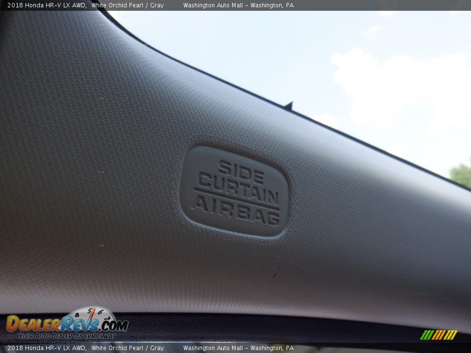 2018 Honda HR-V LX AWD White Orchid Pearl / Gray Photo #15