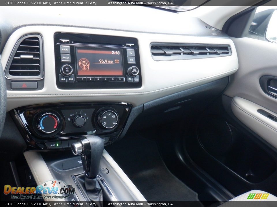 2018 Honda HR-V LX AWD White Orchid Pearl / Gray Photo #17