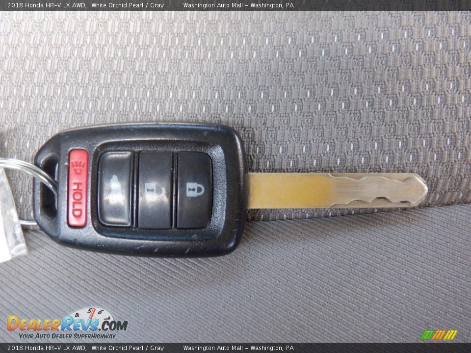 2018 Honda HR-V LX AWD White Orchid Pearl / Gray Photo #30