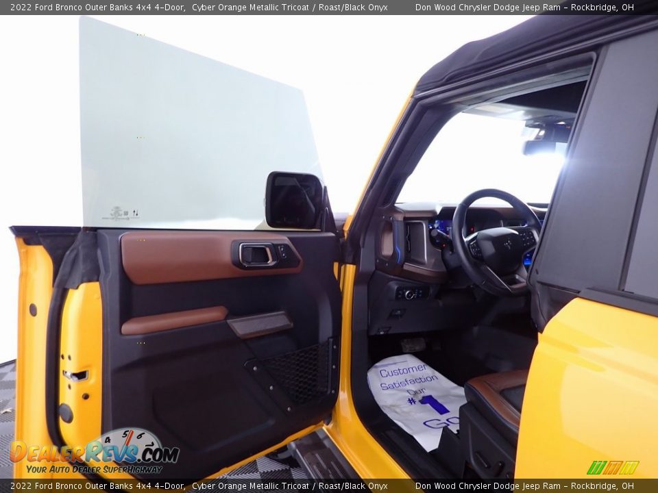 2022 Ford Bronco Outer Banks 4x4 4-Door Cyber Orange Metallic Tricoat / Roast/Black Onyx Photo #13
