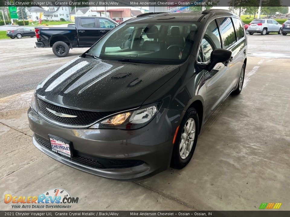 2021 Chrysler Voyager LXI Granite Crystal Metallic / Black/Alloy Photo #2