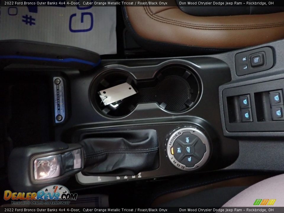Controls of 2022 Ford Bronco Outer Banks 4x4 4-Door Photo #21