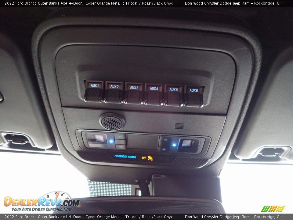 2022 Ford Bronco Outer Banks 4x4 4-Door Cyber Orange Metallic Tricoat / Roast/Black Onyx Photo #23