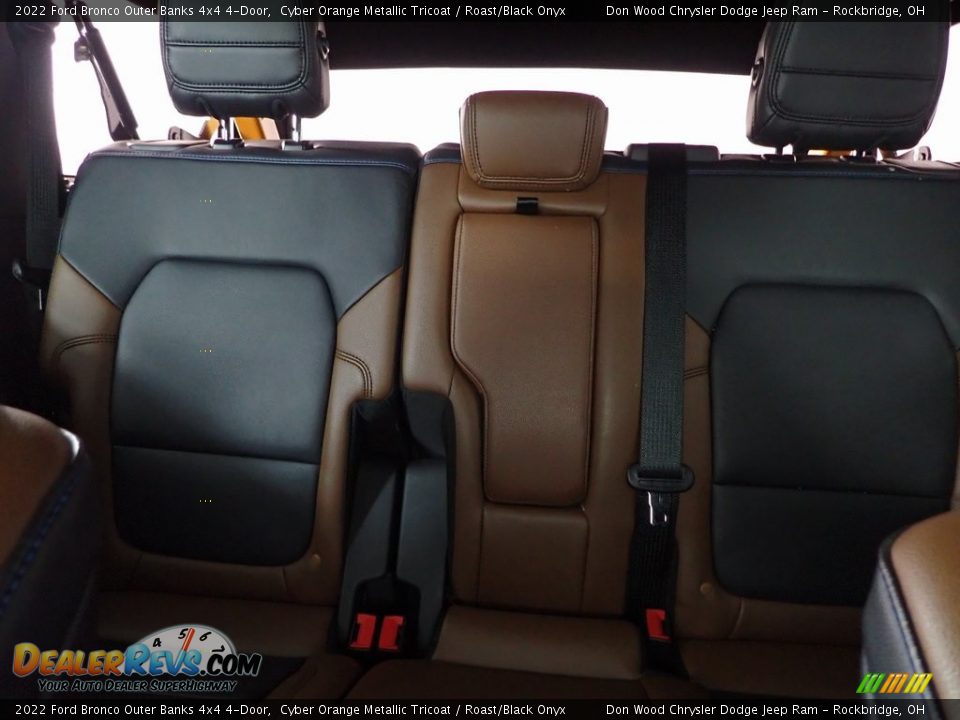2022 Ford Bronco Outer Banks 4x4 4-Door Cyber Orange Metallic Tricoat / Roast/Black Onyx Photo #24