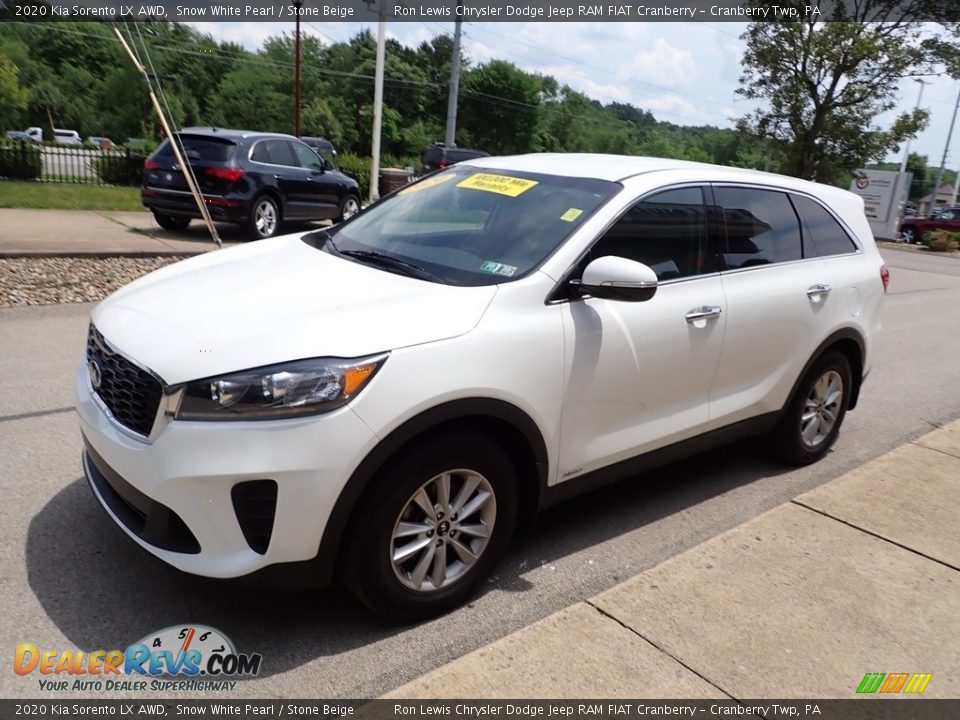 2020 Kia Sorento LX AWD Snow White Pearl / Stone Beige Photo #4