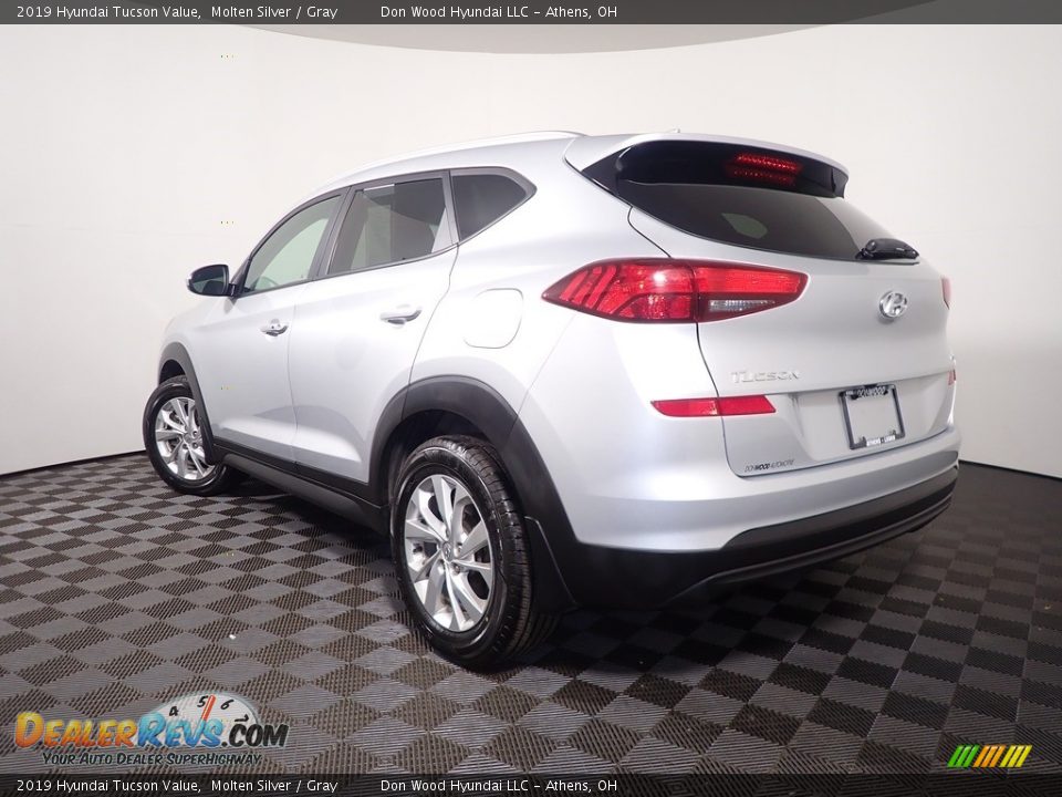 2019 Hyundai Tucson Value Molten Silver / Gray Photo #9