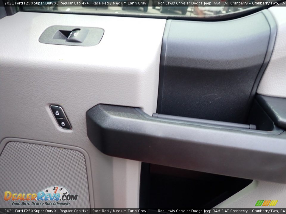 Door Panel of 2021 Ford F250 Super Duty XL Regular Cab 4x4 Photo #10