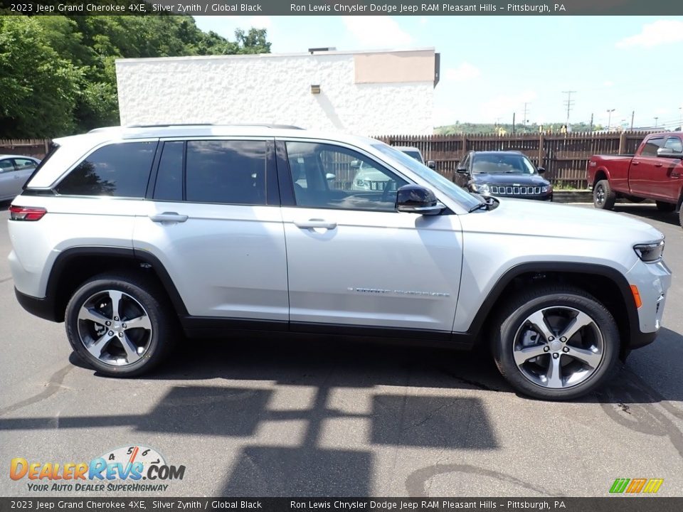 2023 Jeep Grand Cherokee 4XE Silver Zynith / Global Black Photo #7