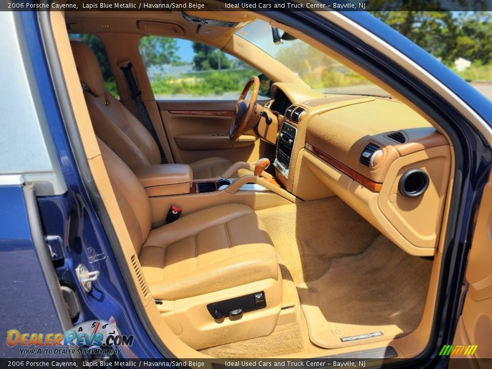 Front Seat of 2006 Porsche Cayenne  Photo #12