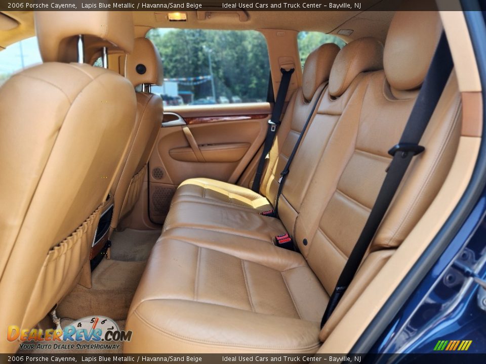 Rear Seat of 2006 Porsche Cayenne  Photo #22