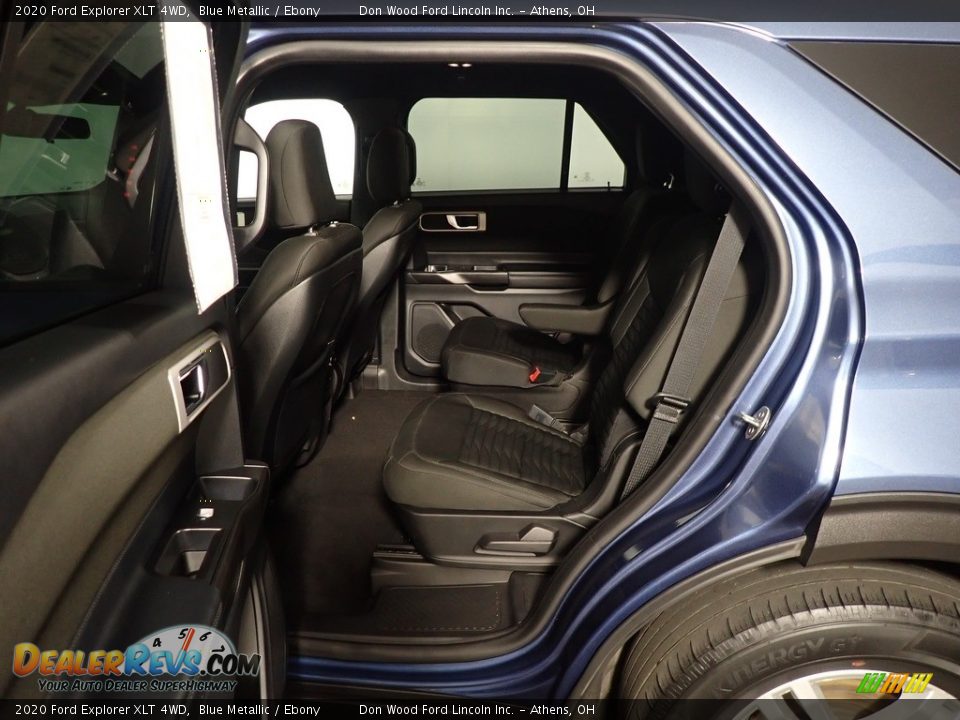 2020 Ford Explorer XLT 4WD Blue Metallic / Ebony Photo #32