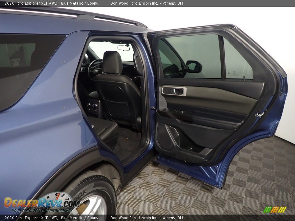 2020 Ford Explorer XLT 4WD Blue Metallic / Ebony Photo #33