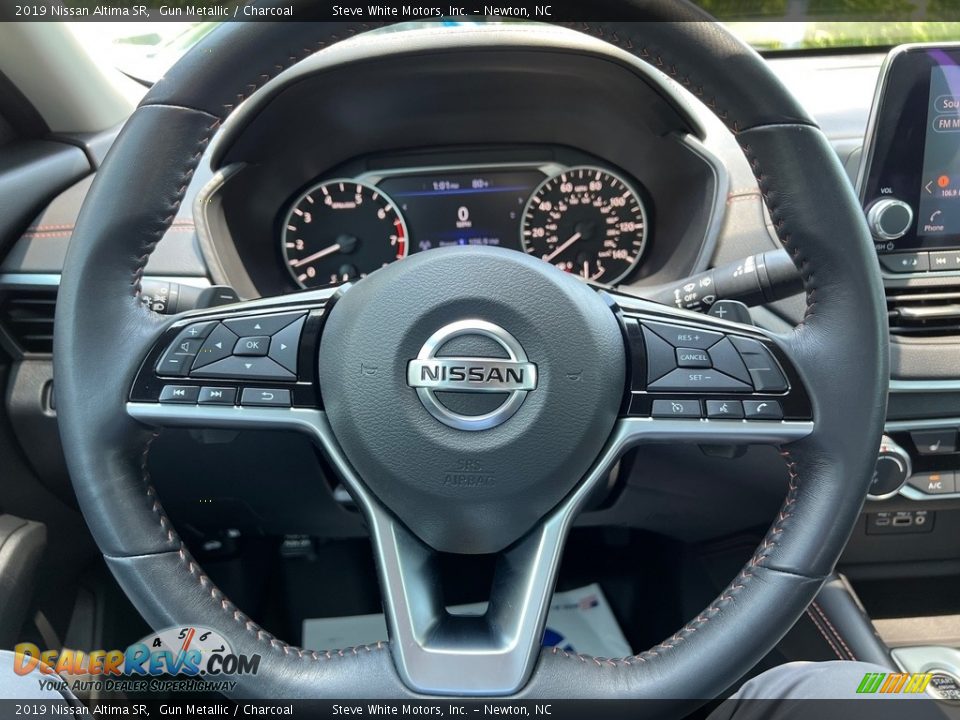 2019 Nissan Altima SR Steering Wheel Photo #18
