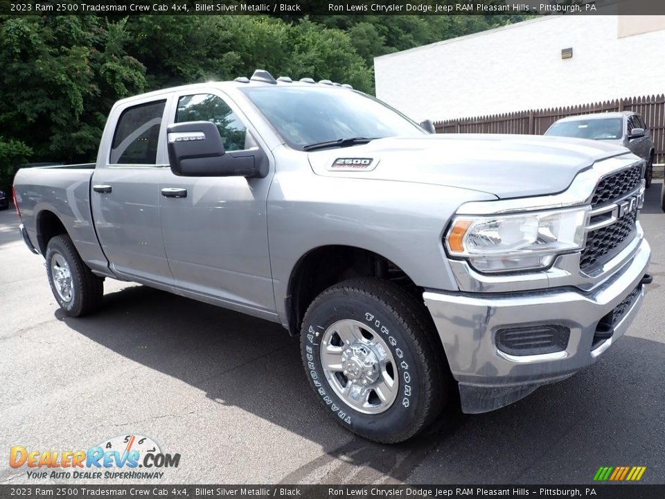 Front 3/4 View of 2023 Ram 2500 Tradesman Crew Cab 4x4 Photo #8