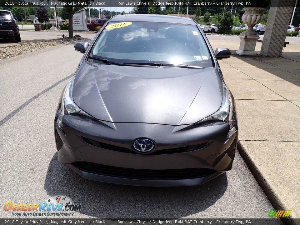 2018 Toyota Prius Four Magnetic Gray Metallic / Black Photo #3