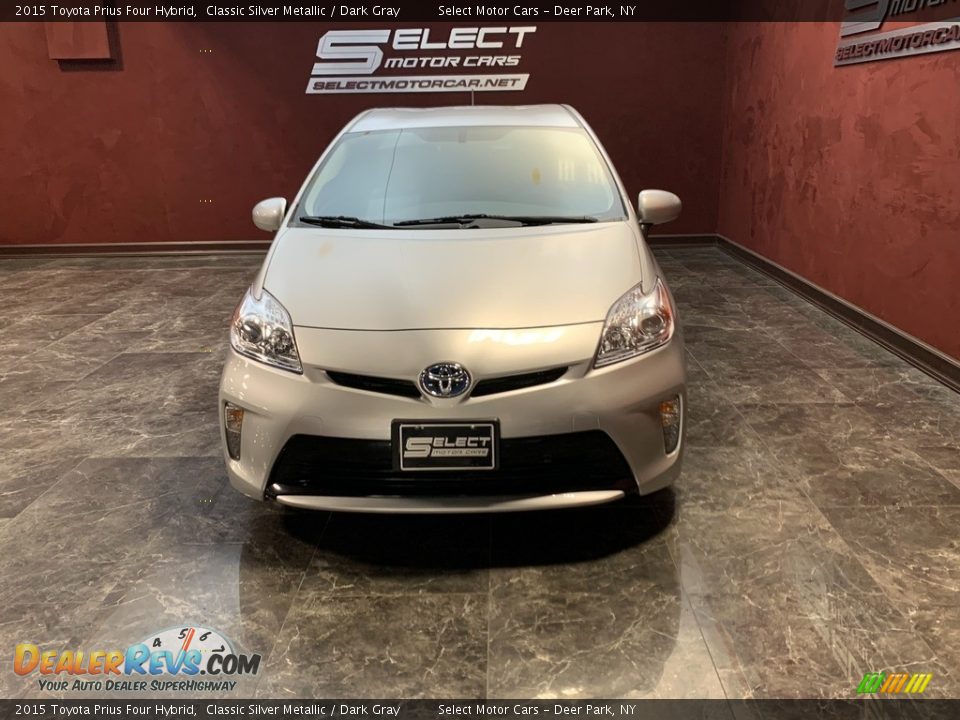 2015 Toyota Prius Four Hybrid Classic Silver Metallic / Dark Gray Photo #2