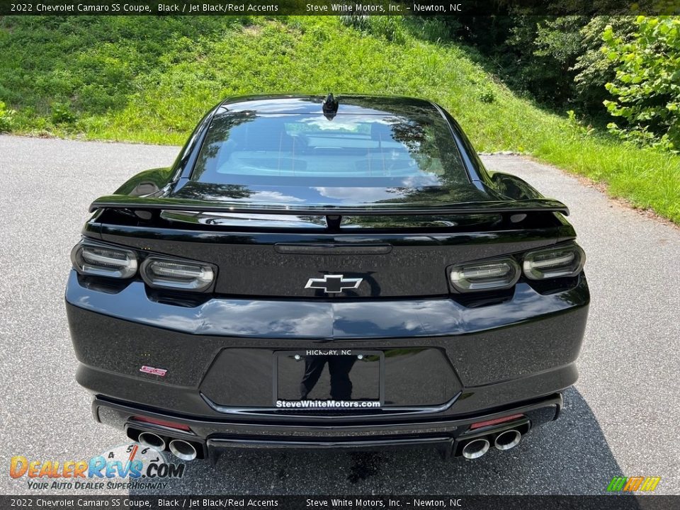 Exhaust of 2022 Chevrolet Camaro SS Coupe Photo #8