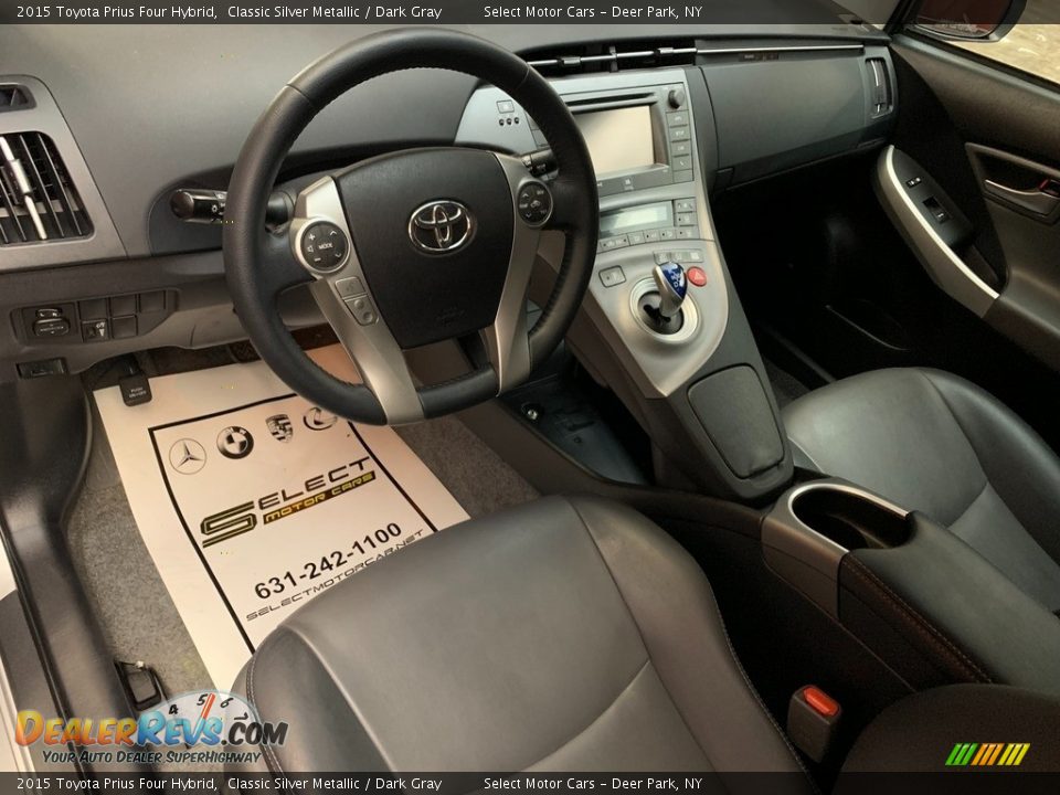 2015 Toyota Prius Four Hybrid Classic Silver Metallic / Dark Gray Photo #8