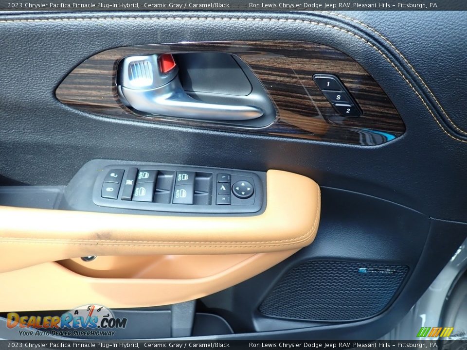 Door Panel of 2023 Chrysler Pacifica Pinnacle Plug-In Hybrid Photo #15