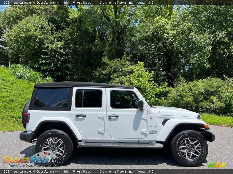 Bright White 2024 Jeep Wrangler 4-Door Sahara 4x4 Photo #5