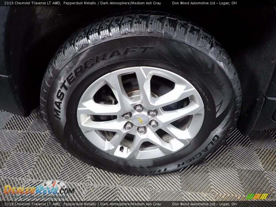 2019 Chevrolet Traverse LT AWD Pepperdust Metallic / Dark Atmosphere/Medium Ash Gray Photo #32