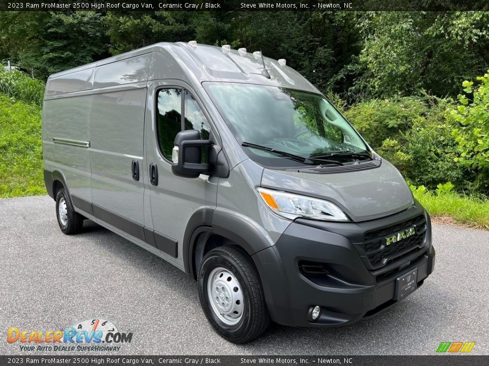 Front 3/4 View of 2023 Ram ProMaster 2500 High Roof Cargo Van Photo #4