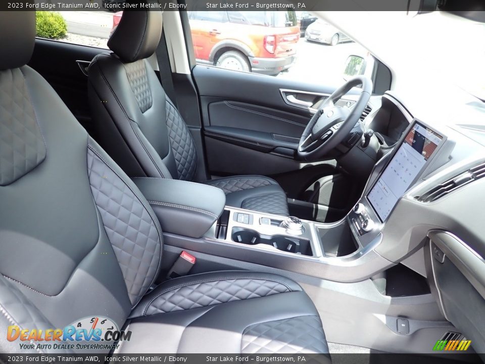 Front Seat of 2023 Ford Edge Titanium AWD Photo #9