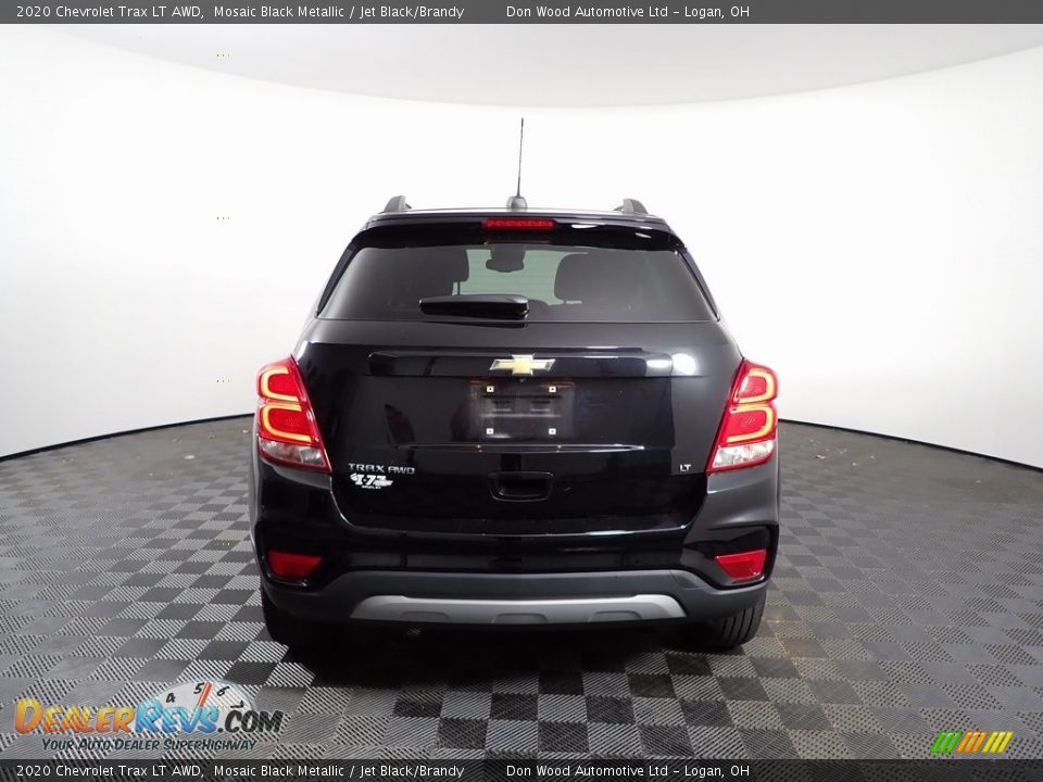2020 Chevrolet Trax LT AWD Mosaic Black Metallic / Jet Black/Brandy Photo #7
