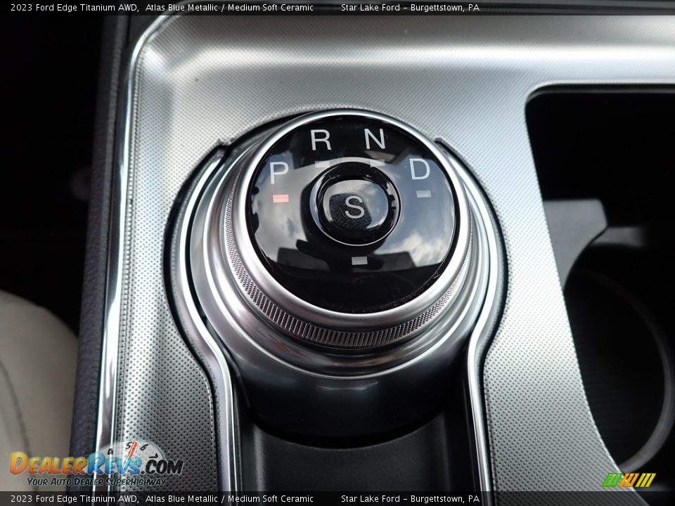 2023 Ford Edge Titanium AWD Shifter Photo #19