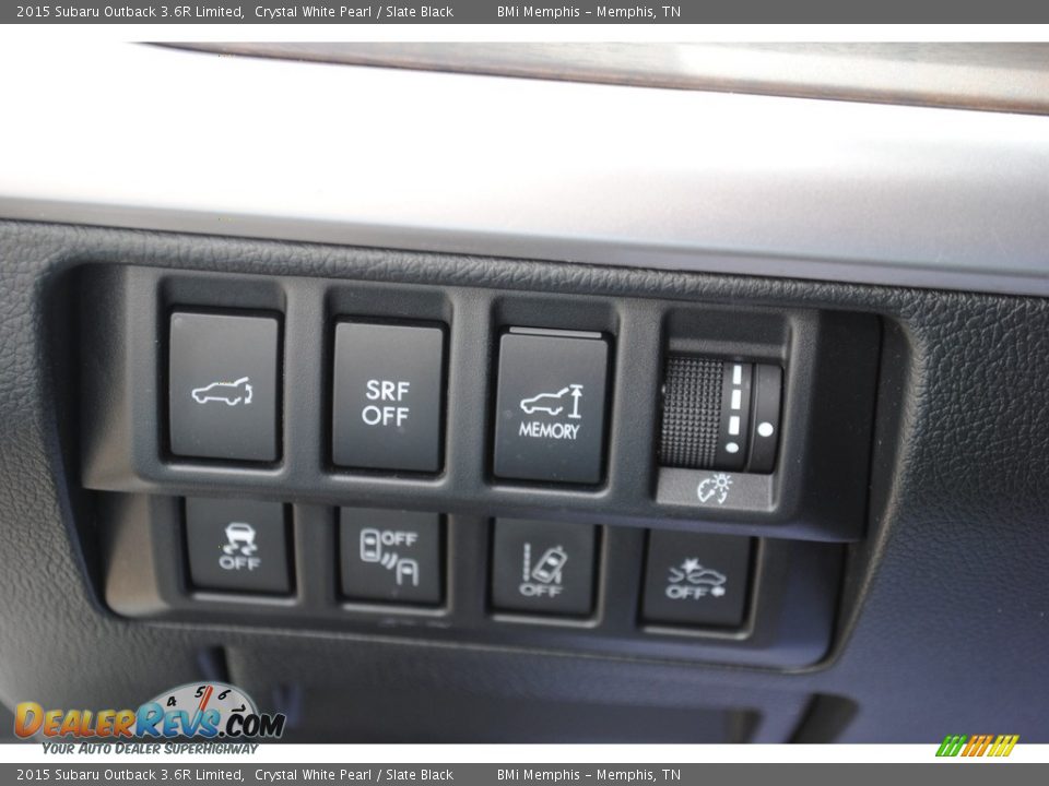 Controls of 2015 Subaru Outback 3.6R Limited Photo #15