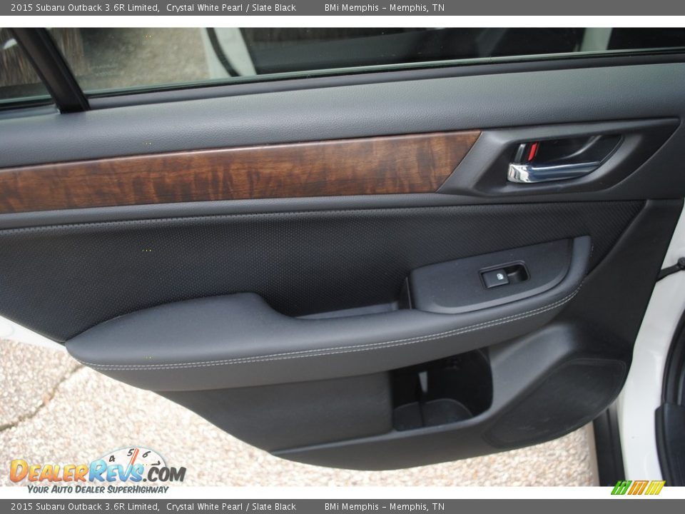 Door Panel of 2015 Subaru Outback 3.6R Limited Photo #20