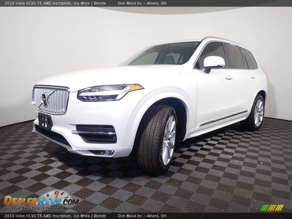 2019 Volvo XC90 T6 AWD Inscription Ice White / Blonde Photo #8