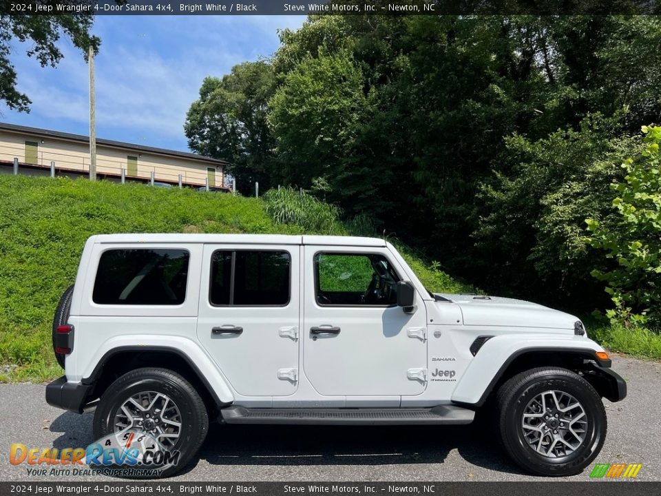 Bright White 2024 Jeep Wrangler 4-Door Sahara 4x4 Photo #5