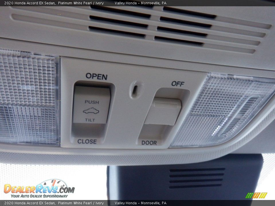 2020 Honda Accord EX Sedan Platinum White Pearl / Ivory Photo #17
