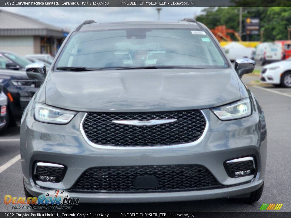 2022 Chrysler Pacifica Limited Ceramic Gray / Black/Alloy Photo #2