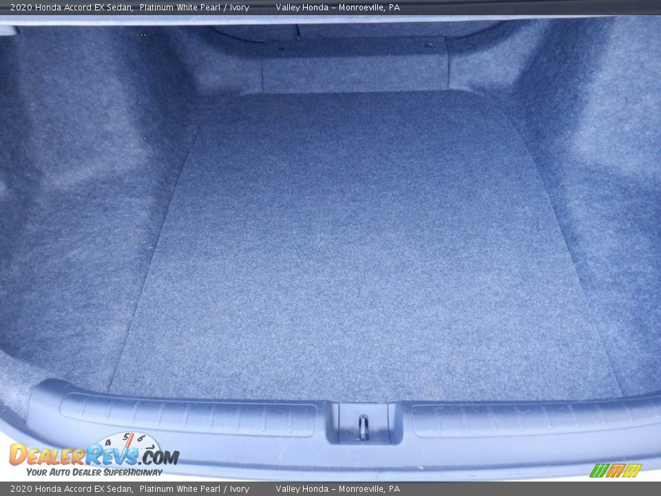 2020 Honda Accord EX Sedan Platinum White Pearl / Ivory Photo #30