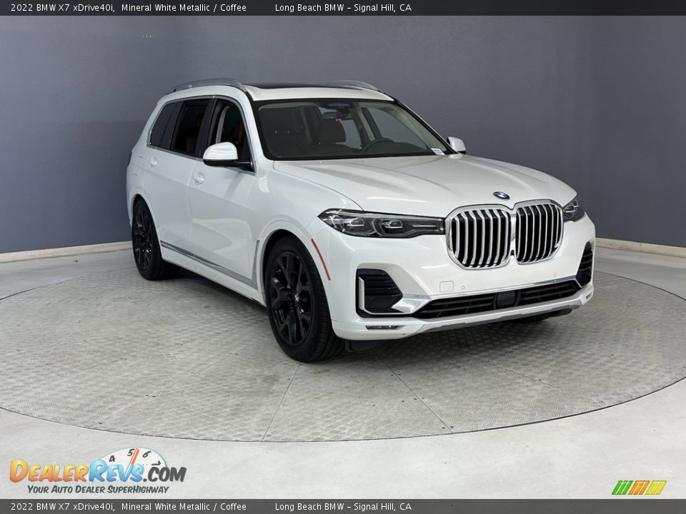 2022 BMW X7 xDrive40i Mineral White Metallic / Coffee Photo #3