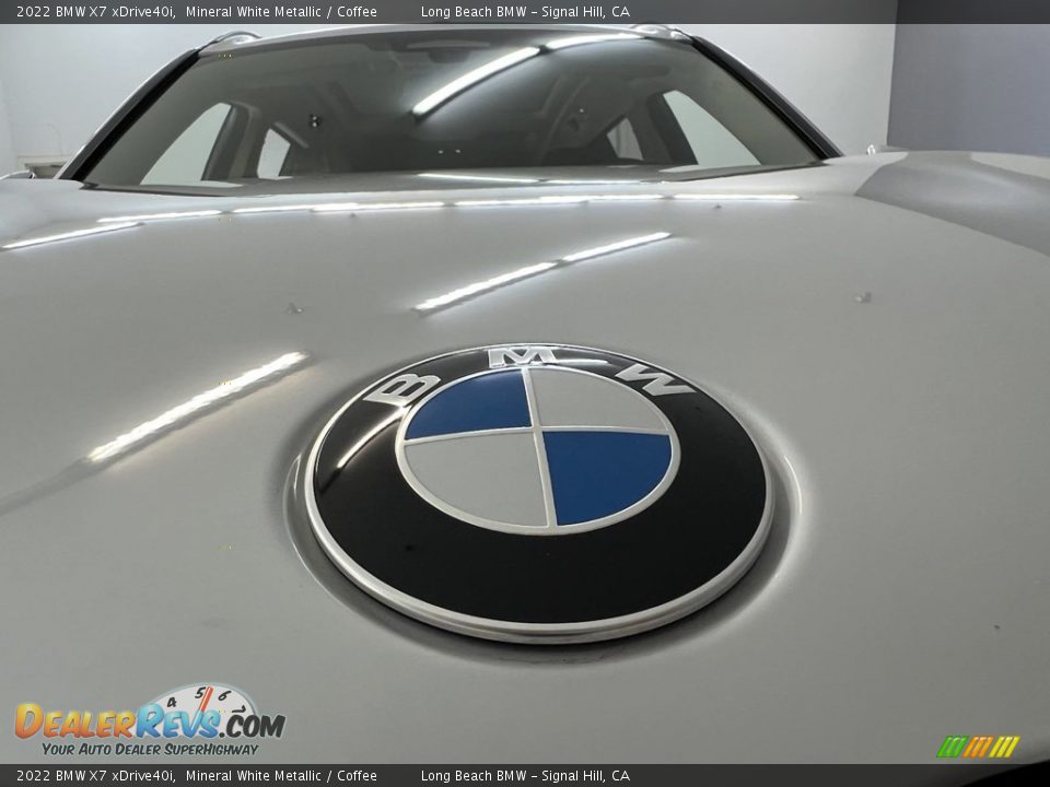 2022 BMW X7 xDrive40i Mineral White Metallic / Coffee Photo #9