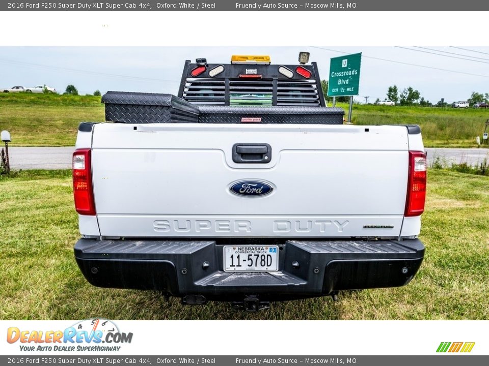 2016 Ford F250 Super Duty XLT Super Cab 4x4 Oxford White / Steel Photo #5