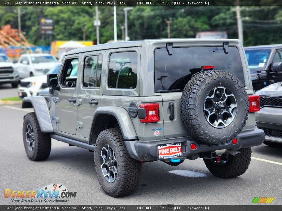 2023 Jeep Wrangler Unlimited Rubicon 4XE Hybrid Sting-Gray / Black Photo #4