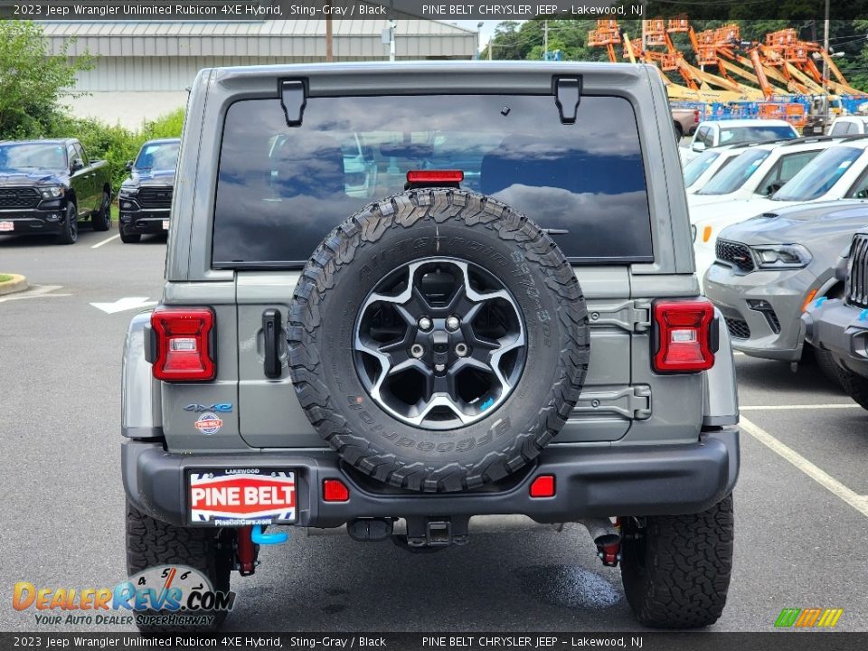 2023 Jeep Wrangler Unlimited Rubicon 4XE Hybrid Sting-Gray / Black Photo #6